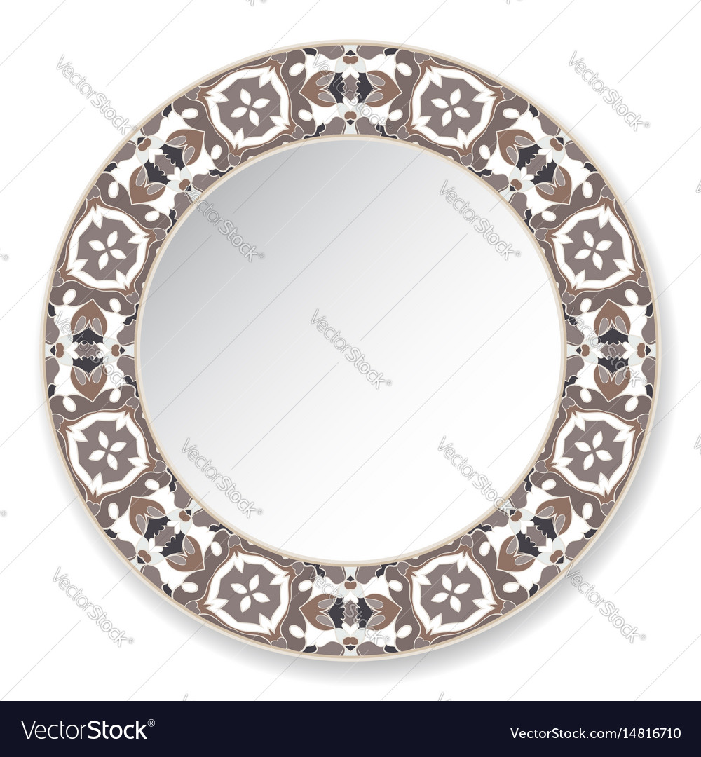Decorative plate with circular pattern